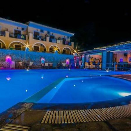 Villa Birlis Liapades Exterior photo